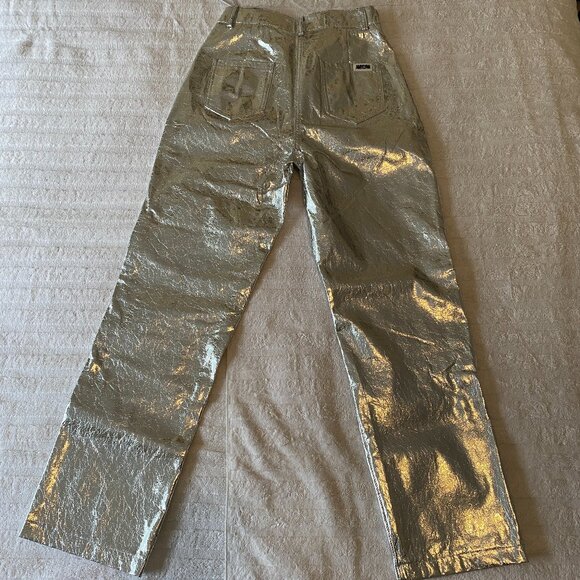 Fun silver pants - Picture 2 of 15